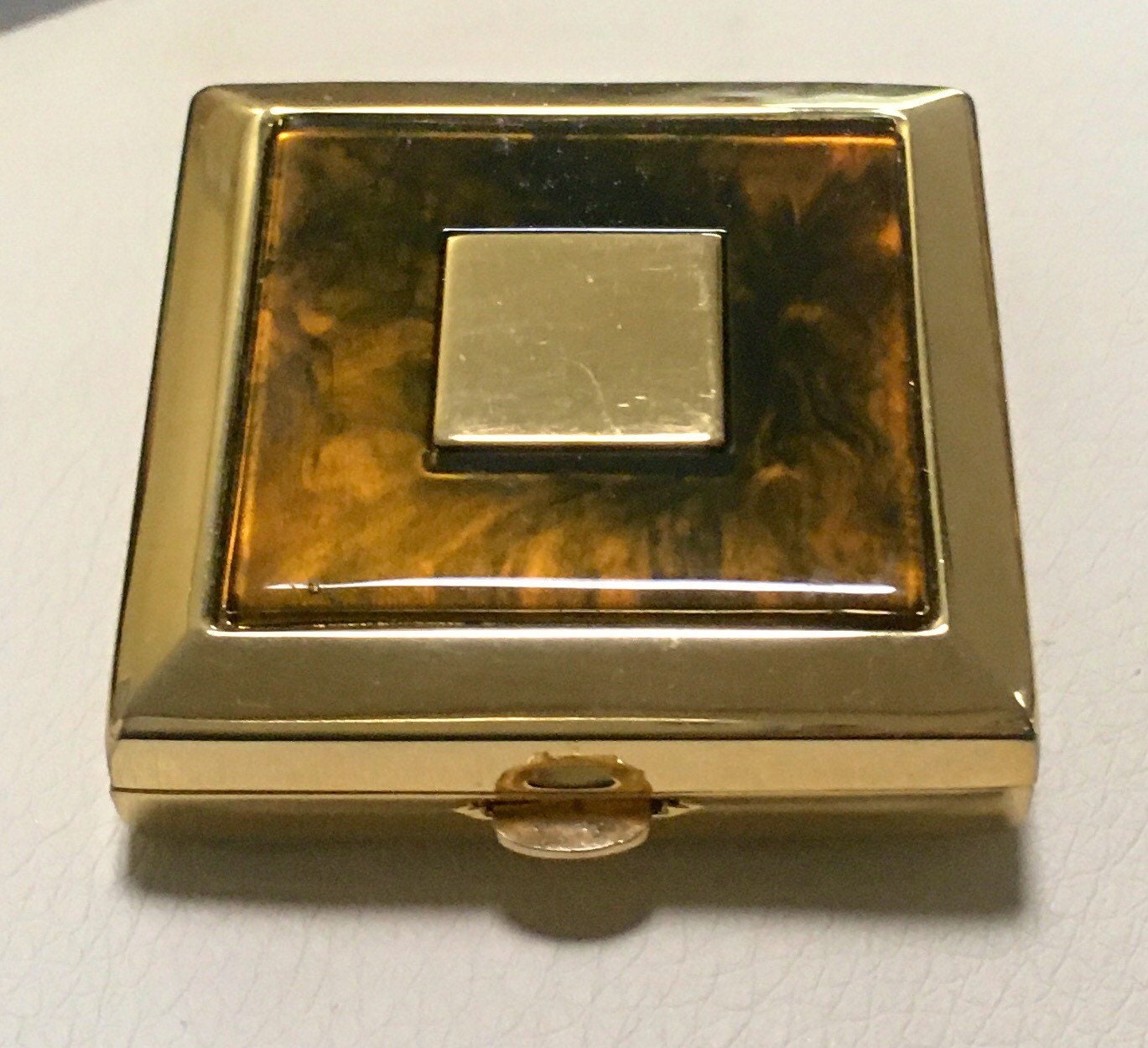 Seltene Estée Lauder Schokolade Box Compact von ESTEEFINDS4U