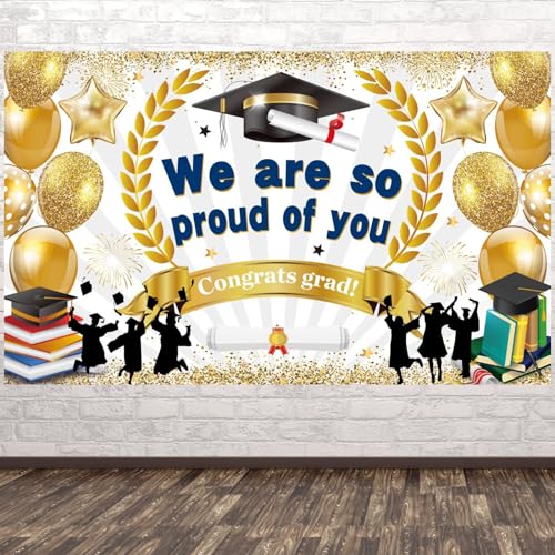 EULAPGOE Groß We Are So Proud of You Banner für Abschluss Deko, Graduierung Hintergrund Stoff Banner Bestandene Prüfung Dekoration Foto Requisit Glückwunsch für Bachelor Master Arzt EULAPGOE Groß We Are So Proud of You Banner für Abschluss Deko, Graduierung Hintergrund Stoff Banner Bestandene Prüfung Dekoration Foto Requisit Glückwunsch für Bachelor Master Arzt von EULAPGOE