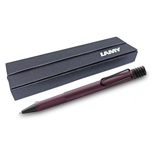 LAMY safari Kugelschreiber mit ergonomischem Griff & Strichstärke M - für angenehm langes Schreiben - aus robustem ASA Kunststoff - inklusive Großraummine M 16 (Geschenkbox, Scarlet) von EUROPENS