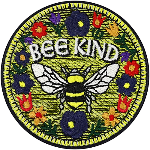 Bienen Aufnäher "Bee kind" Aufbügler Bee Patch zum annähen/aufbügeln | lustiger Jeans Flicken mit Stickerei Geschenk Blumen Applikation für alle Stoffe | 70x70mm Bienen Aufnäher "Bee kind" Aufbügler Bee Patch zum annähen/aufbügeln | lustiger Jeans Flicken mit Stickerei Geschenk Blumen Applikation für alle Stoffe | 70x70mm von EXPRESS-STICKEREI