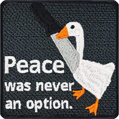 Gans Aufnäher lustiger Aufbügler "Peace was never an option" Patch zum annähen/aufbügeln | Jeans Flicken mit Stickerei Geschenk Applikation für alle Stoffe | 75x75mm von EXPRESS-STICKEREI