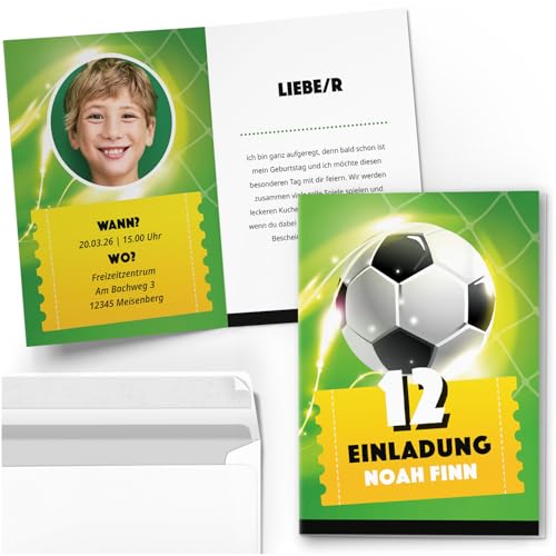 10 Einladungskarten Kindergeburtstag PERSONALISIERT mit Text und Foto | Fussball Grün | Kinder Geburtstag Einladung individuell anpassbar mit Umschlägen 10 Einladungskarten Kindergeburtstag PERSONALISIERT mit Text und Foto | Fussball Grün | Kinder Geburtstag Einladung individuell anpassbar mit Umschlägen von Einladungskarten Manufaktur Hamburg