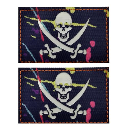 EmWoot 2 x Piratenschädel-Flagge, Aufnäher, Jolly Rodger, leuchtender Aufnäher, leuchtet im Dunkeln, taktischer Moral-Aufnäher, Haken und Schlaufe (Farbe) von EmWoot