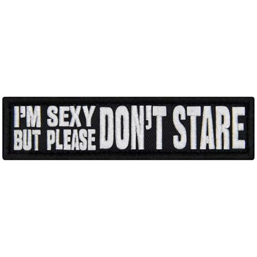 EmbTao Aufnäher mit Aufschrift "I'm Sexy But Please Don't Stare", bestickt, Biker-Abzeichen mit Klettverschluss EmbTao Aufnäher mit Aufschrift "I'm Sexy But Please Don't Stare", bestickt, Biker-Abzeichen mit Klettverschluss von EmbTao
