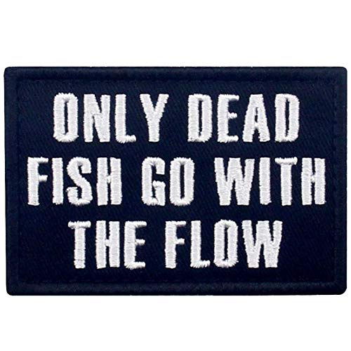 Nur tote Fische schwimmen mit dem Strom Bestickter Aufnäher mit Haken- und Flauschbänder Nur tote Fische schwimmen mit dem Strom Bestickter Aufnäher mit Haken- und Flauschbänder von EmbTao