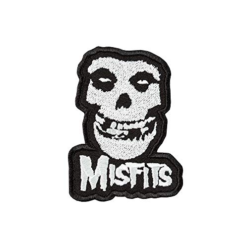 The Misfits Aufnäher – Gestickter karminroter Totenkopf – Punk Rock Band Logo Patches – Horror Punk Musik – Stickerei zum Aufbügeln – Größe: 7,6 x 9,9 cm von Embrosoft