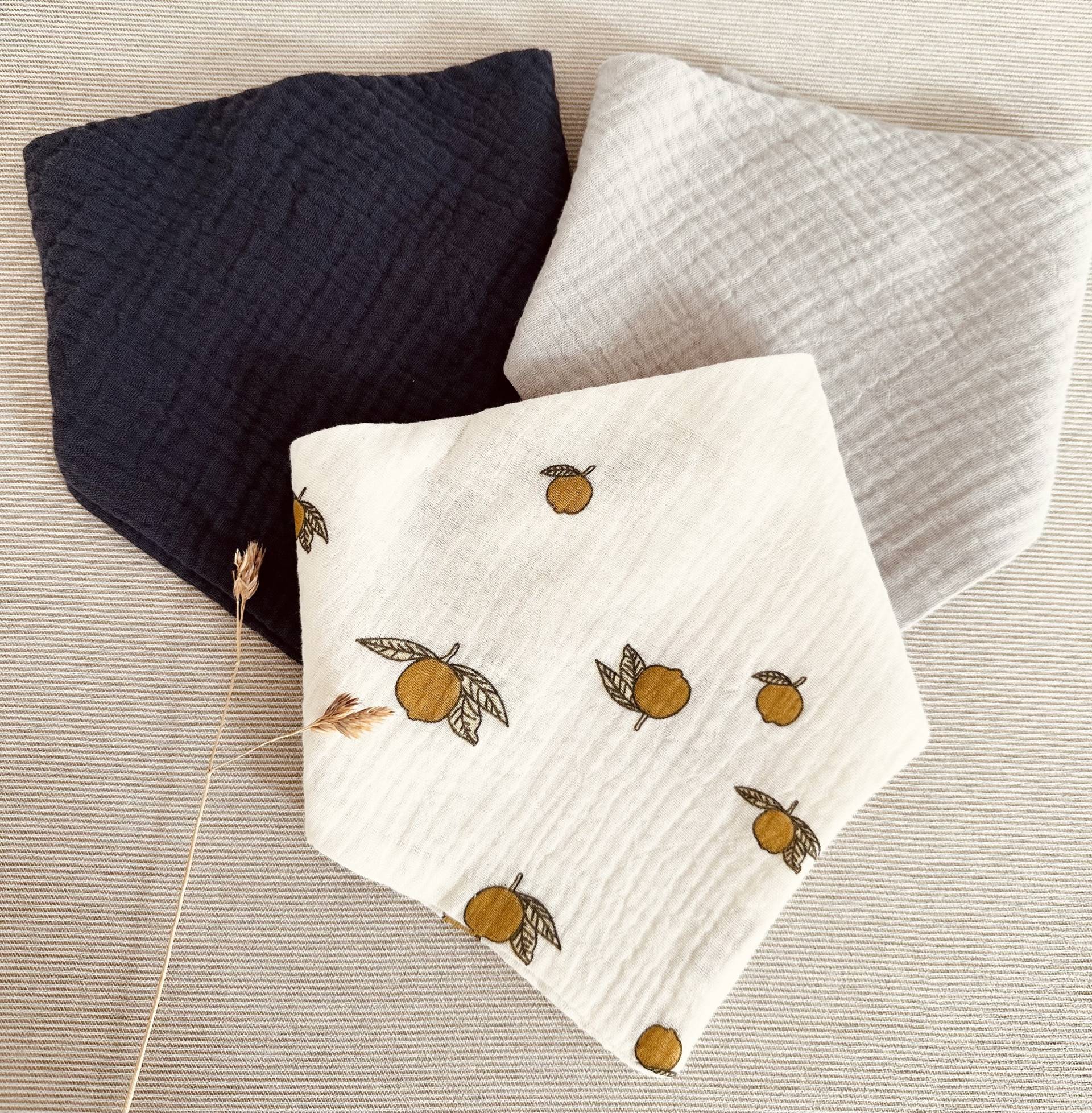 Dreieckstücher, Musselintuch Baby, Halstuch Dreieckstuch Babygeschenke, Baby Halstuch, Personalisiert, Latz Dreieckstücher, Musselintuch Baby, Halstuch Dreieckstuch Babygeschenke, Baby Halstuch, Personalisiert, Latz von EmmaundAntonShop