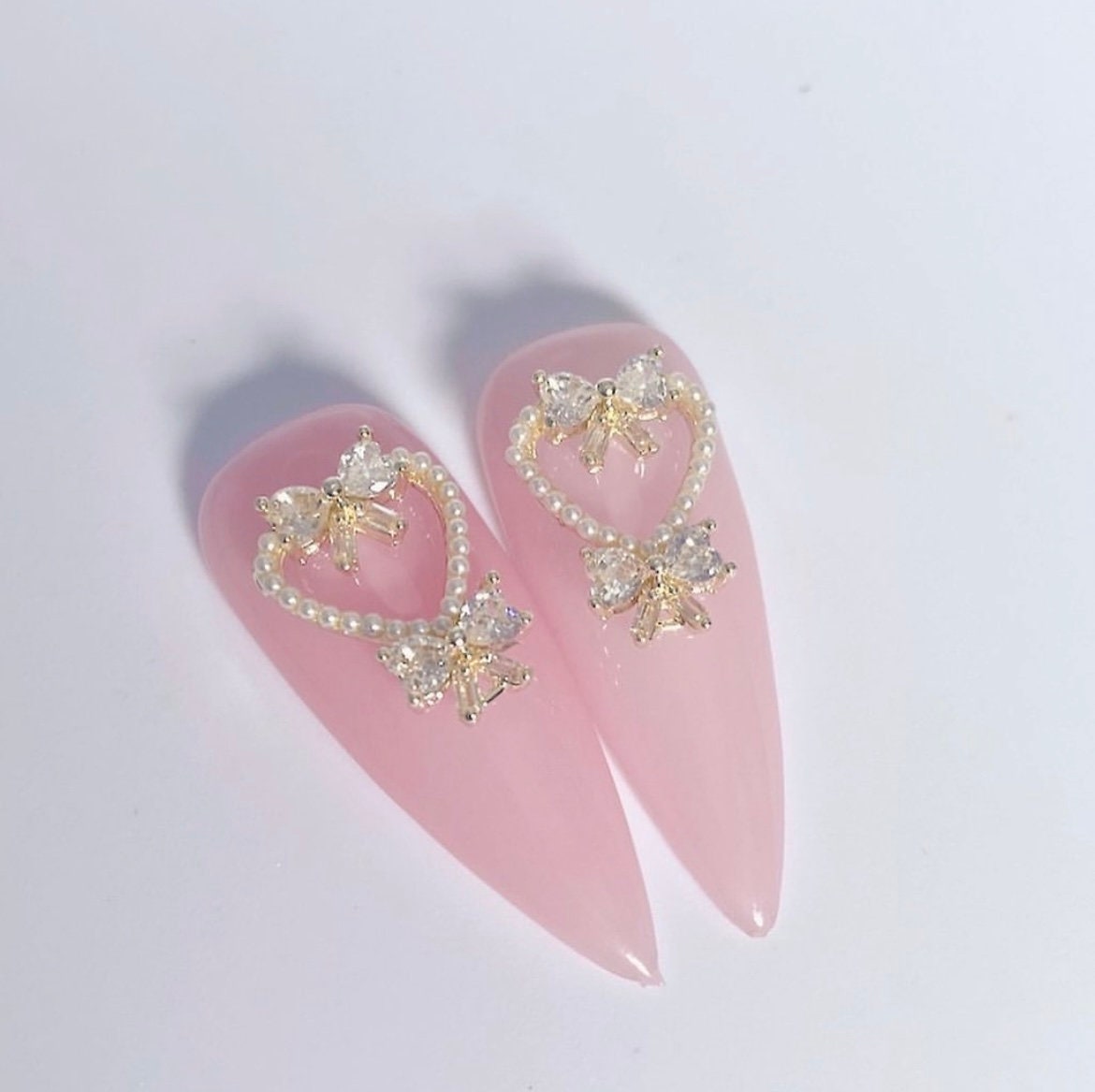 2 Stück Nagel Charms - Bliss 2 Stück Nagel Charms - Bliss von Emzikay