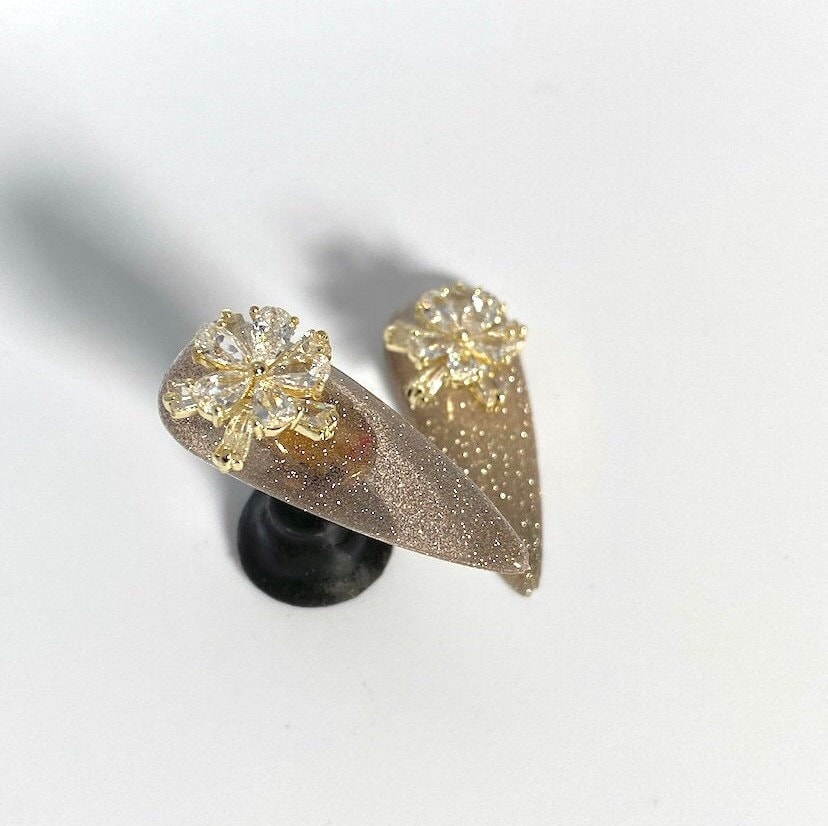 2 Stück Nagel Charms - Flower Power 2 Stück Nagel Charms - Flower Power von Emzikay