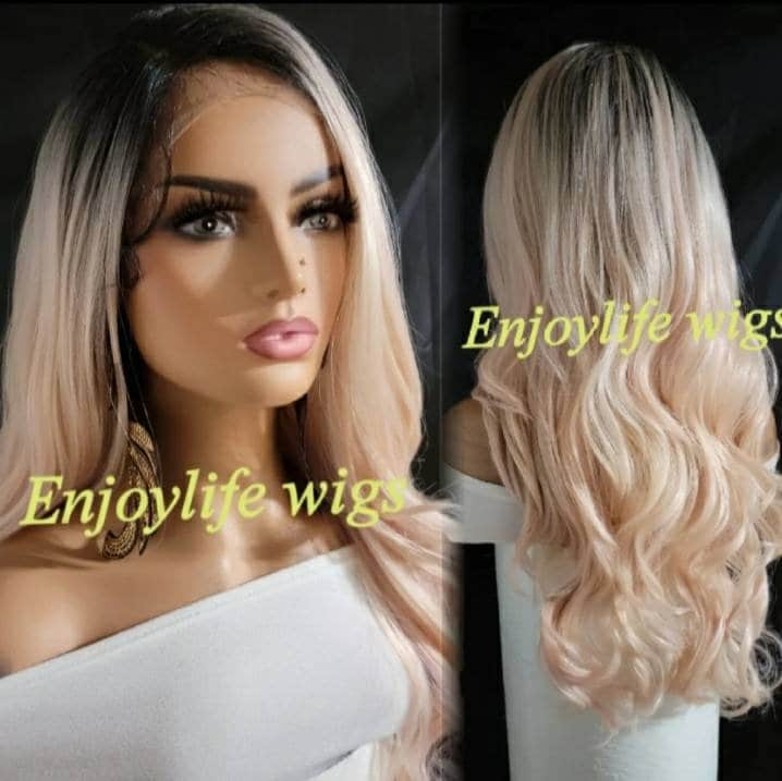 H.d Gewellte Rose Gold Rosa Dunkle Wurzel Spitze Vorne Perücke Diese Ist Einstellbar Und Natürlich Auf Der Suche von Enjoylifewigs