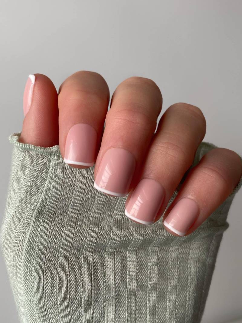 Micro French Manicure Benutzerdefinierte Drücken Sie Auf Die Nägel | Kurze Falsche Weiße Spitzen Stick On Nails von Enroutenails