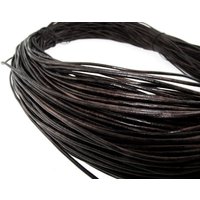 esnado Lederband 1,5 mm - Echt Leder - Antik Schwarz esnado Lederband 1,5 mm - Echt Leder - Antik Schwarz von Esnado