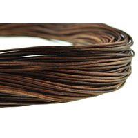 esnado Lederschnur 2mm in Mesh Holzbraun – Echtes Rindsleder esnado Lederschnur 2mm in Mesh Holzbraun – Echtes Rindsleder von Esnado