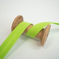 Elastisches Schrägband vorgefalzt lime Elastisches Schrägband vorgefalzt lime von Evlis Needle