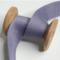 Soft Gurtband 25mm rauchiges flieder von Evlis Needle