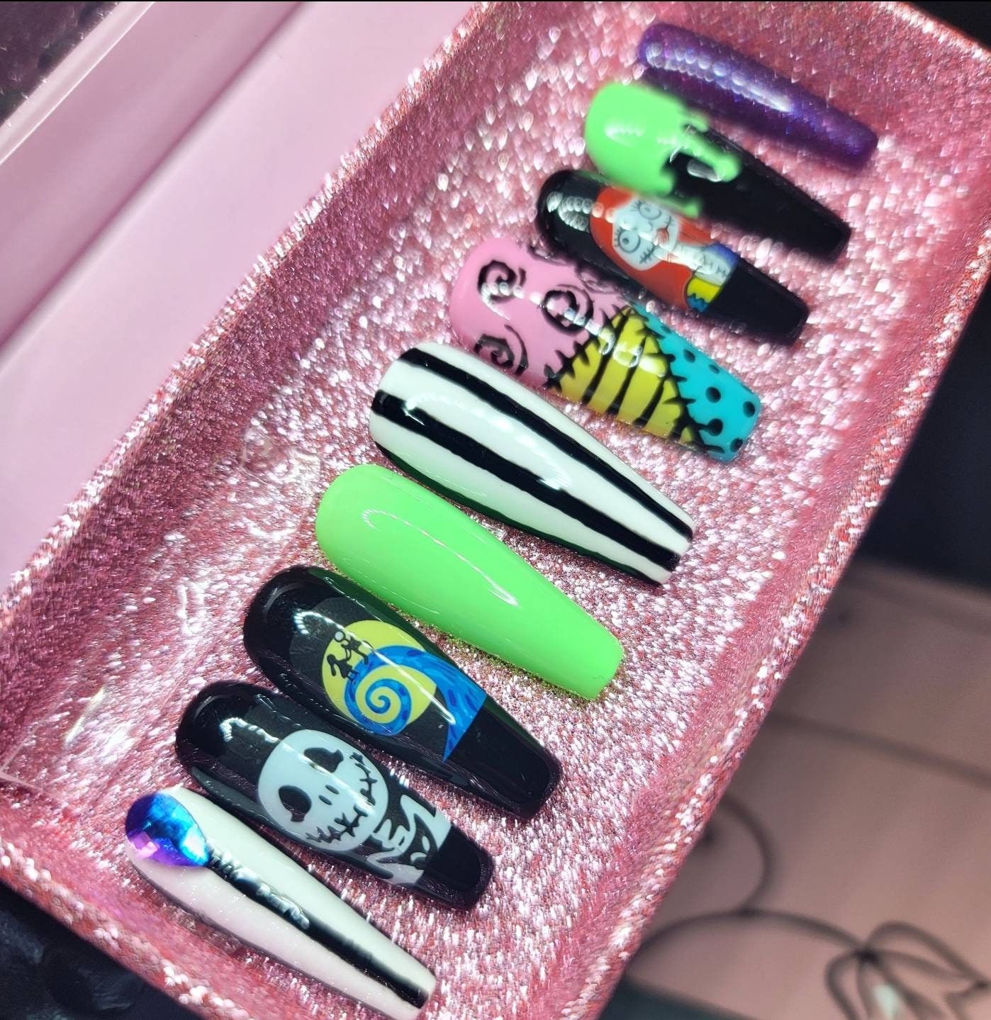 Alptraumnägel/ Druck Auf Nägel Alptraumnägel/ Druck Auf Nägel von ExpressnailsDesigns