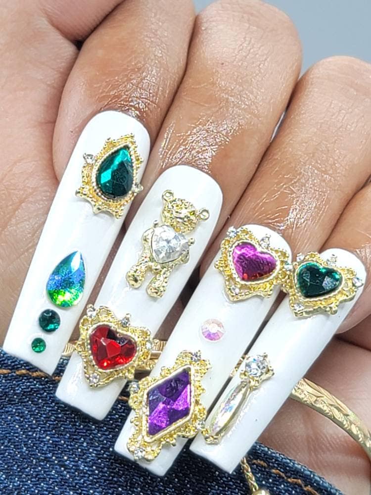 Elegante Nägel/Wiederverwendbare Geburtstagsnägel Luxusnägel Glam-Nägel Xxl-Nägel Bärennägel Elegante Nägel/Wiederverwendbare Geburtstagsnägel Luxusnägel Glam-Nägel Xxl-Nägel Bärennägel von ExpressnailsDesigns