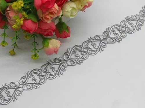 3 Yards Gold Stickerei Spitze Eisen auf Kostüm Applikation Gold und Splitter-Silber-3cm breit 3 Yards Gold Stickerei Spitze Eisen auf Kostüm Applikation Gold und Splitter-Silber-3cm breit von FAQIMORAX
