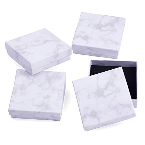 FASHEWELRY 18 weiße Geschenkboxen 9,1 x 9,1 cm, kleine Papp-Schmuckschatullen für Schmuck, Armband, Geschenketui FASHEWELRY 18 weiße Geschenkboxen 9,1 x 9,1 cm, kleine Papp-Schmuckschatullen für Schmuck, Armband, Geschenketui von FASHEWELRY