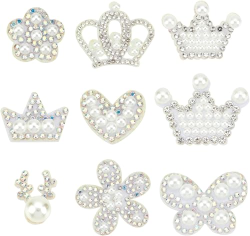 FINGERINSPIRE 36-teilige glänzende Strass-Patches Krone/Blume/Herz/Geweih/Schmetterling in Form von Imitationsperlen, Kristallapplikationen mit Behälter, dekoratives Zubehör für die Reparatur FINGERINSPIRE 36-teilige glänzende Strass-Patches Krone/Blume/Herz/Geweih/Schmetterling in Form von Imitationsperlen, Kristallapplikationen mit Behälter, dekoratives Zubehör für die Reparatur von FINGERINSPIRE