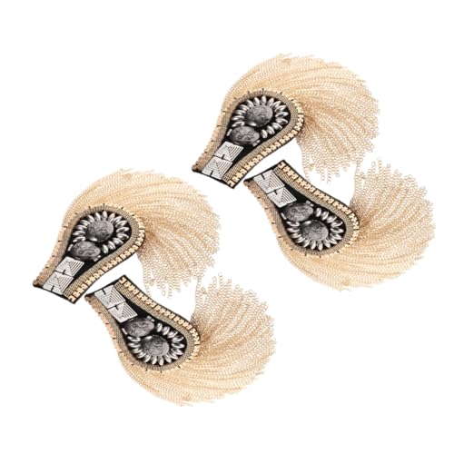 FIXOSHEE 4 Stück Punk Schulterabzeichen aus Metall mit Nieten Dekorative Quasten Epauletts für Jacken Langlebige Retro Schulterpatschen für Kostüme und Party Outfits FIXOSHEE 4 Stück Punk Schulterabzeichen aus Metall mit Nieten Dekorative Quasten Epauletts für Jacken Langlebige Retro Schulterpatschen für Kostüme und Party Outfits von FIXOSHEE