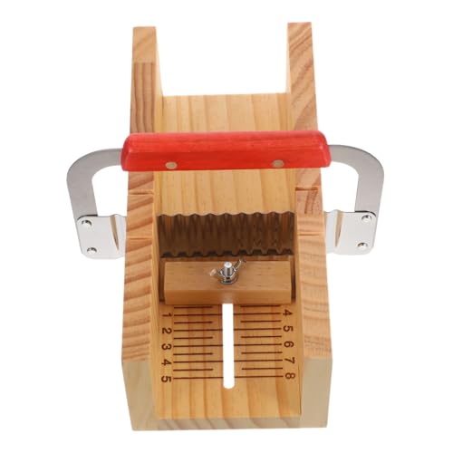 FONDOTIN Holz Seifenschneider mit Doppeltem Edelstahlmesser Präziser Seifenschnitt für DIY Seifenherstellung Robustes Schneidebrett Gewellte und Gerade Klingen Geeignet für Handgemachte FONDOTIN Holz Seifenschneider mit Doppeltem Edelstahlmesser Präziser Seifenschnitt für DIY Seifenherstellung Robustes Schneidebrett Gewellte und Gerade Klingen Geeignet für Handgemachte von FONDOTIN