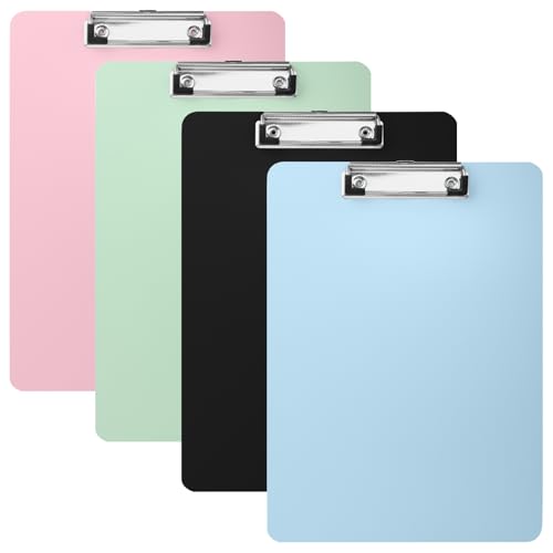 Klemmbrett A4,4 Stück Klemmbrettmappe mit Metallclip und Verstecktem Haken 4 Farben Clipboard Kunststoff A4 Klemmbretter für Papierkram,Zeichnungen,Speisekarten oder Klassenzimmerbüros von FORETOGO
