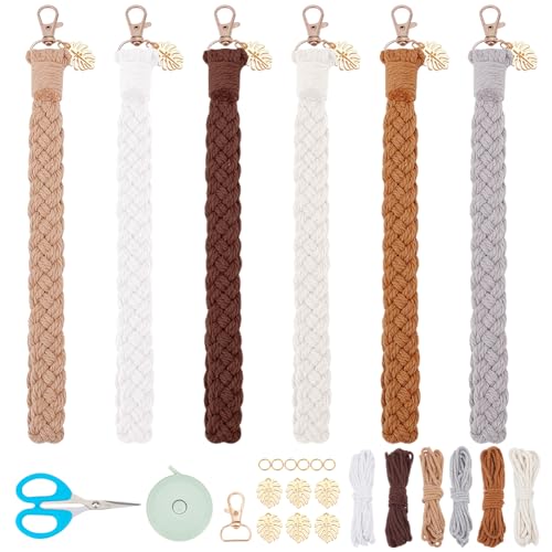 FREEBLOSS 6 Set Makramee Schlüsselanhänger Set DIY Makramee Blätter Schlüsselanhänger Set Mit Anleitung Makramee Armband Makramee Hängedekor DIY Makramee Set Für Anfänger von FREEBLOSS