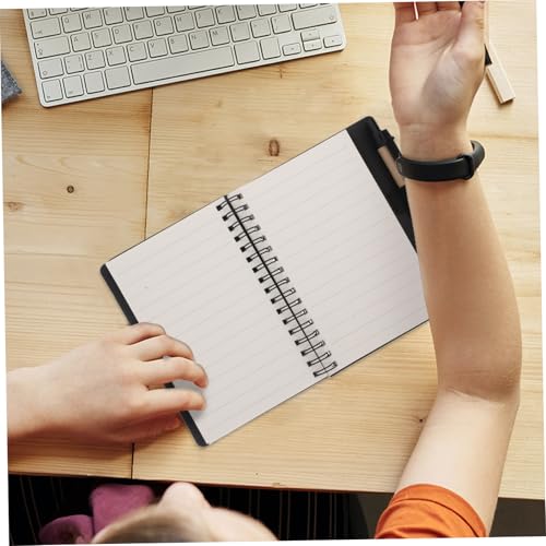 FUNNETOYU Liniertes Spiral Notizbuch mit Kraftpapier Einband Integriertem Stifthalter und Farbigen Index Tabs Kompaktes Tragbares Notizblock für Büro Studium und Kreative Notizen FUNNETOYU Liniertes Spiral Notizbuch mit Kraftpapier Einband Integriertem Stifthalter und Farbigen Index Tabs Kompaktes Tragbares Notizblock für Büro Studium und Kreative Notizen von FUNNETOYU