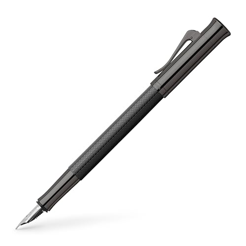 Graf von Faber-Castell 145310 - Füllfederhalter Guilloche Black Edition, Federbreite M, mit hochwertiger Geschenkverpackung und Konverter von Graf von Faber-Castell