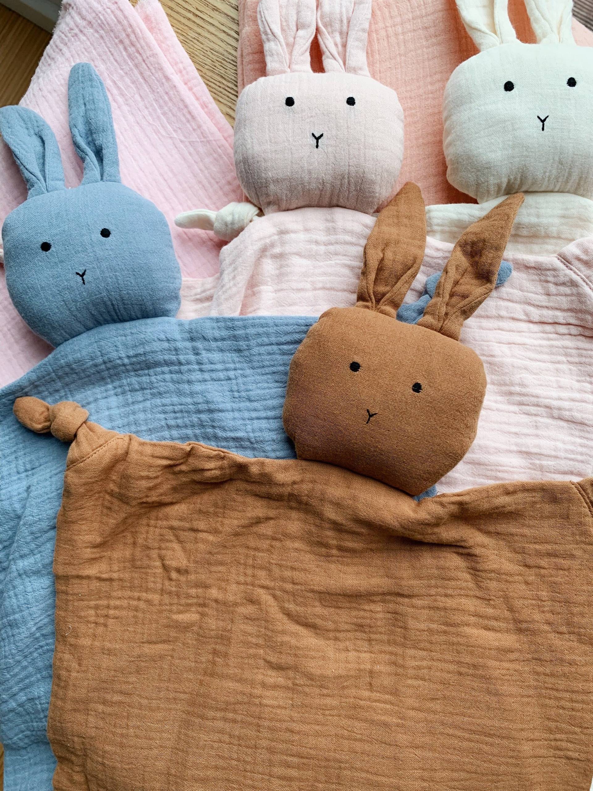 Schmusetuch, Schnuffeltuch Aus Bio Musselinstoff, Kuscheltuch, Hase, Kuschelhase, Beschwichtigen Handtuch, Geschenkideen, Newborn Geschenk Schmusetuch, Schnuffeltuch Aus Bio Musselinstoff, Kuscheltuch, Hase, Kuschelhase, Beschwichtigen Handtuch, Geschenkideen, Newborn Geschenk von FancylittlethingsDE