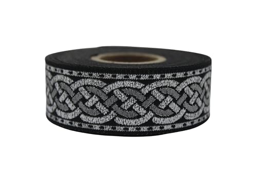 10 Meter 22 mm Leprechaun Knot Metallic Silber Jacquard-Band, Bordüre und Webband, Gewebt Koboldknoten, Bestickt 10 Meter 22 mm Leprechaun Knot Metallic Silber Jacquard-Band, Bordüre und Webband, Gewebt Koboldknoten, Bestickt von Fantastic Kurdele