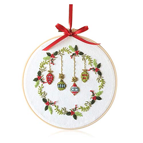 Feelava Weihnachten Volles Sortiment an Stickerei Starter Kit, 8-Zoll-Kreuzstich-Weihnachtskranz-Set Enthält Stickrahmen Farbfäden Nadeln, Weihnachtspflanzenmuster für Home Party Dekor Feelava Weihnachten Volles Sortiment an Stickerei Starter Kit, 8-Zoll-Kreuzstich-Weihnachtskranz-Set Enthält Stickrahmen Farbfäden Nadeln, Weihnachtspflanzenmuster für Home Party Dekor von Feelava