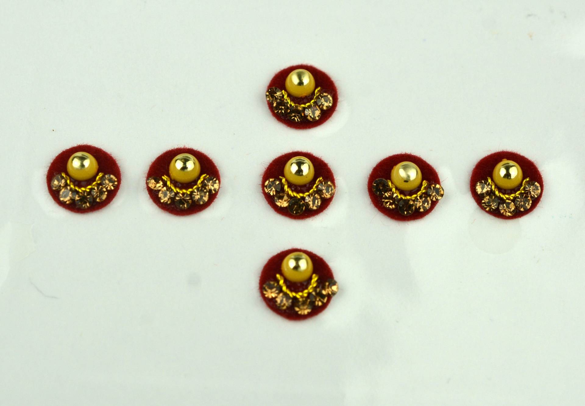 Rote Farbe Runde Goldene Bindis, Hochzeit Schimmernde Gesicht Bollywood Selbstklebende Aufkleber, Weihnachtsgeschenk Rote Farbe Runde Goldene Bindis, Hochzeit Schimmernde Gesicht Bollywood Selbstklebende Aufkleber, Weihnachtsgeschenk von FeminaDeals