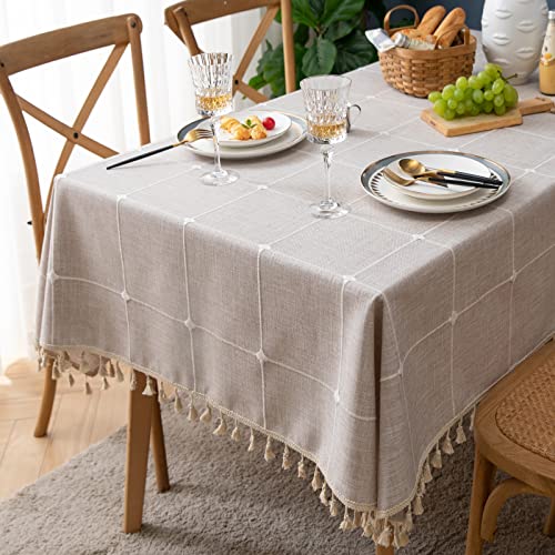 Bestickte quadratische Tischdecke Kariert Rustikal Knitterfrei Stoff Tischdecke für Küche Essen Party Urlaub, Braun kariert, 140 x 140 cm von Fhberni