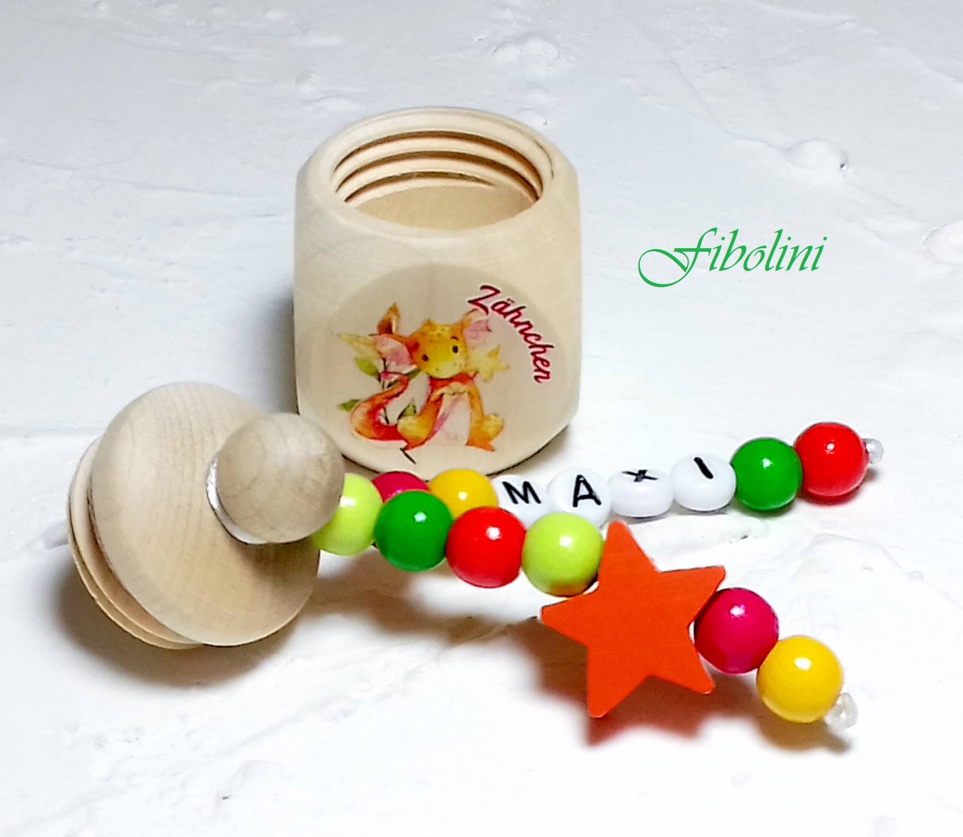 Milchzahndose | Mini "Drache". Einschulung, Personalisiert, Beige, Lemon, Rot, Gelb, Grün, Orange, Märchen, Zuckertüte, Zahn, Geburtstag Milchzahndose | Mini "Drache". Einschulung, Personalisiert, Beige, Lemon, Rot, Gelb, Grün, Orange, Märchen, Zuckertüte, Zahn, Geburtstag von Fibolini