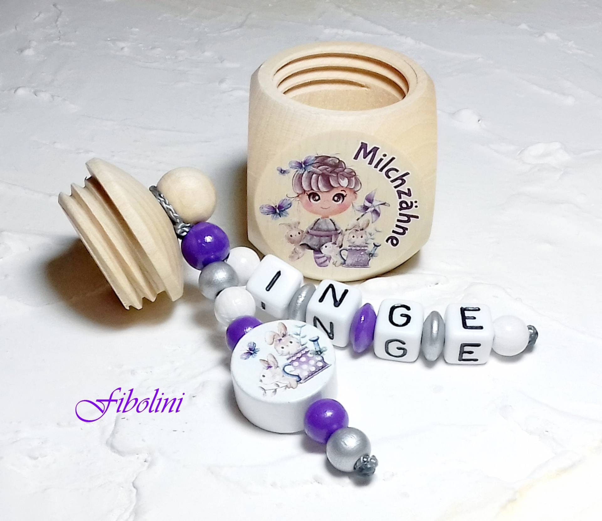 Milchzahndose "Püppchen". Milchzahnbox, Holz, Hase, Schmetterling, Windrad, Beige, Weiß, Lila, Silber, Tooth Fairy, Fee, Aufbewahrung, Diy Milchzahndose "Püppchen". Milchzahnbox, Holz, Hase, Schmetterling, Windrad, Beige, Weiß, Lila, Silber, Tooth Fairy, Fee, Aufbewahrung, Diy von Fibolini