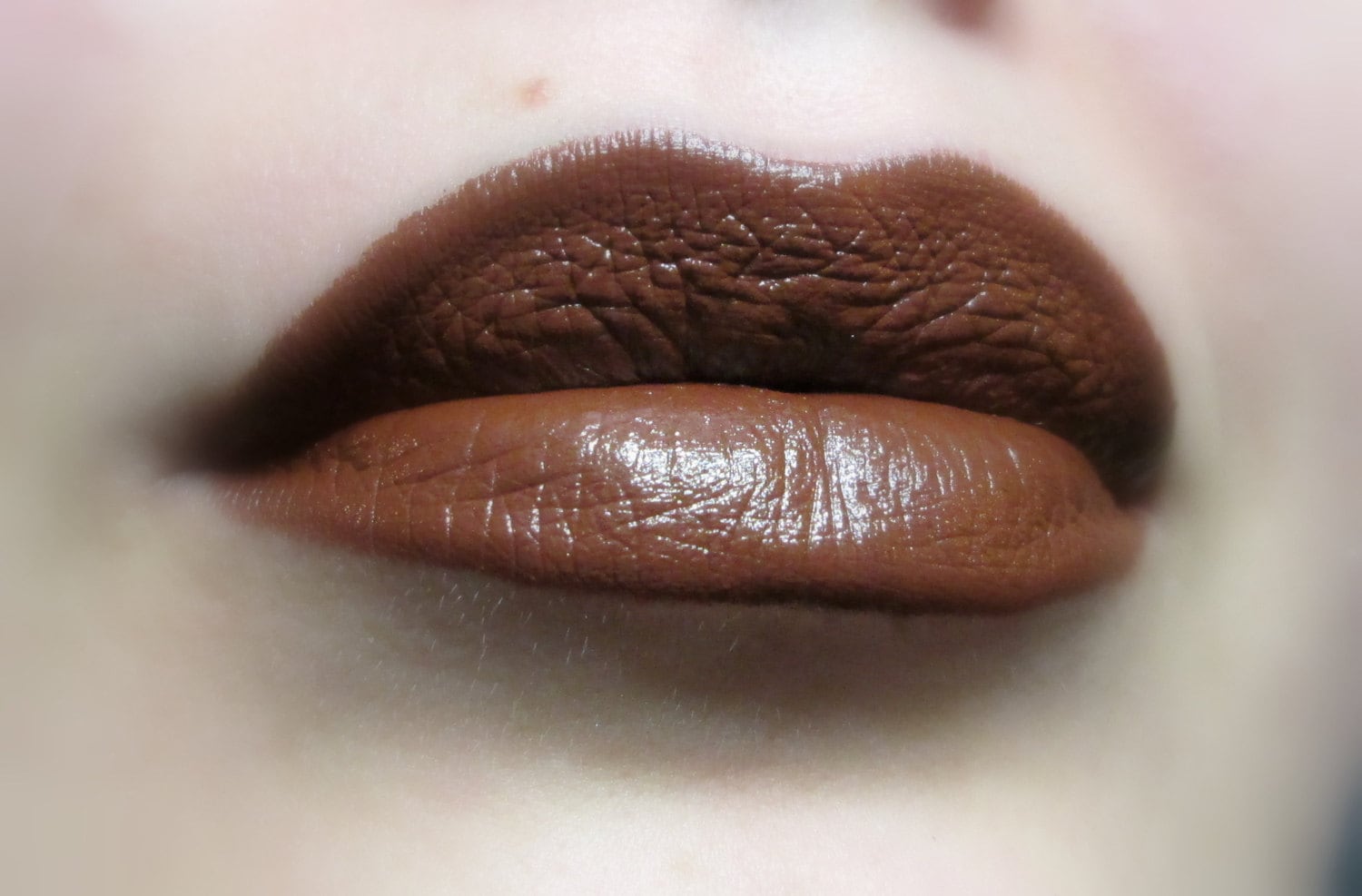 Hot Choco - Brauner Cremiger No Shimmer Lippenstift Natürliche Glutenfrei Handgemacht Grausamkeit Frei von FierceMagenta