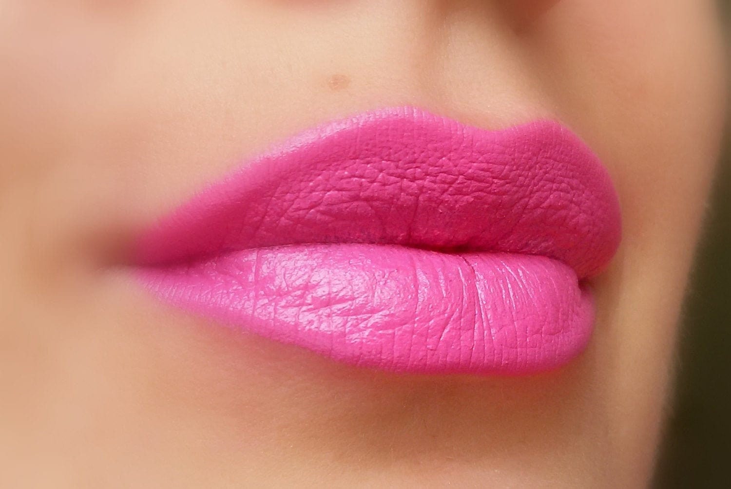 Sensation - Pink No Shimmer Cremiger Lippenstift Natürliche Glutenfrei Handgemacht Grausamkeit Frei von FierceMagenta