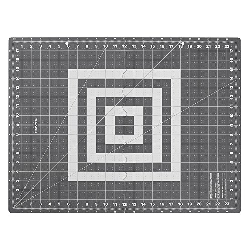Fiskars 87063 Self-Healing Folding Cutting Mat 18"X24" Kunsthandwerk, Kunststoff, Grau, 12.8"L x 0.2"W Fiskars 87063 Self-Healing Folding Cutting Mat 18"X24" Kunsthandwerk, Kunststoff, Grau, 12.8"L x 0.2"W von Fiskars