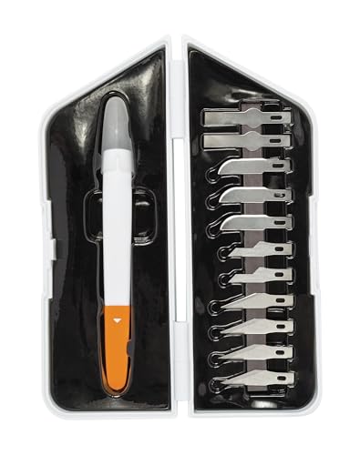 Fiskars Präzisions-Bastelmesser/Cutter, 13-teiliges Set, Gesamtlänge Cutter: 21 cm, Inkl. 12 Klingen, Qualitätsstahl/Kunststoff, Weiß/Orange, Premium, 1024384 von Fiskars