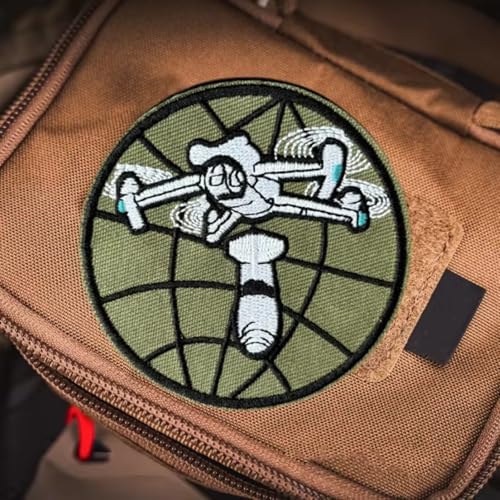 "Arbeiten aus der Ferne mit Drohne und Bombe" Modernes Militär Moral Taktisch Flicken Bestickter Aufnäher mit Haken- und Flauschbänder "Arbeiten aus der Ferne mit Drohne und Bombe" Modernes Militär Moral Taktisch Flicken Bestickter Aufnäher mit Haken- und Flauschbänder von Fiwzzdur