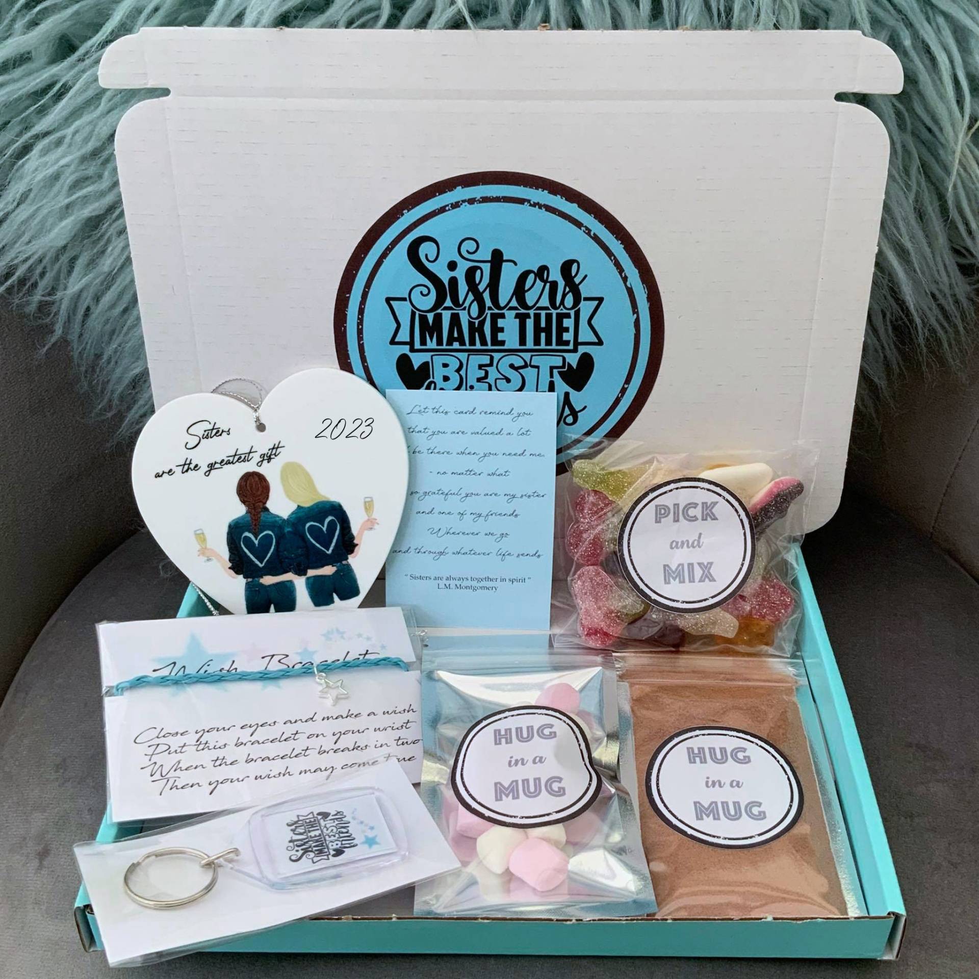 Personalisiertes Geschenk Briefkasten Schwester Besties Self Care Geschenkbox Umarmung in A Box Geburtstag Sie Sind Genug Big Sister Personalisiertes Geschenk Briefkasten Schwester Besties Self Care Geschenkbox Umarmung in A Box Geburtstag Sie Sind Genug Big Sister von FizzyStrawberryGifts