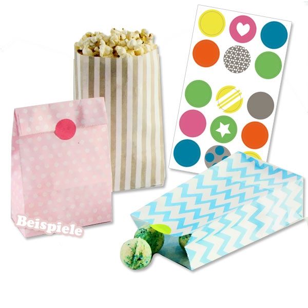 9 Geschenktütchen mit Druck plus 15 Sticker, 21cm x 12cm x 6cm, Blockbodenbeutel von Folia Bringmann