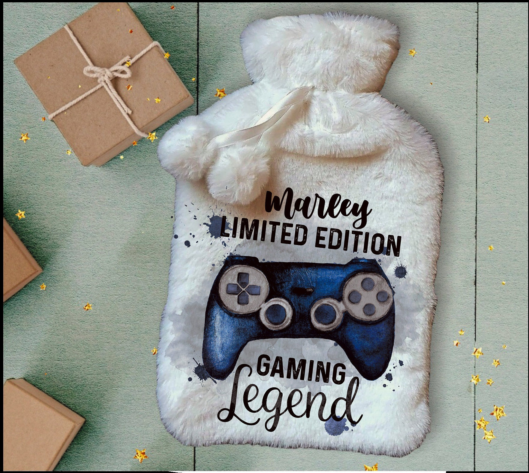 Personalisierte Wärmflasche, Gamer Design Gaming Legend Deluxe Fluffy Cover von Forgetmeknotwales