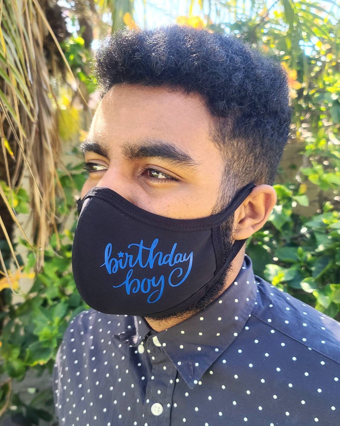 Geburtstag Junge Gesichtsmaske/100 % Baumwolle Wiederverwendbar Und Waschbar Dreifach-Schicht Atmungsaktiv Blau Schreiben Auf Schwarze Maske Kind von FunAndUniqueMasks