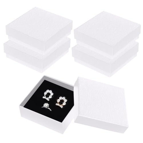 Funrelaxer 4 Pack Schmuckschachteln, Schmuckschachtel klein und stilvoll für Ringe, Ohrringe und Anhänger, Robust und umweltfreundlich in schwarzem Mattkarton Geschenkverpackung Schmuck Funrelaxer 4 Pack Schmuckschachteln, Schmuckschachtel klein und stilvoll für Ringe, Ohrringe und Anhänger, Robust und umweltfreundlich in schwarzem Mattkarton Geschenkverpackung Schmuck von Funrelaxer