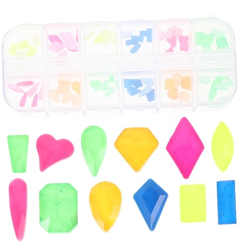 GANAZONO 1 Karton DIY Nagelstein Set Sortiert Nagelschmuck aus Robustem Metall für Maniküre Nagelkunst Strasssteine für Mädchen und Nail Art Zubehör von GANAZONO