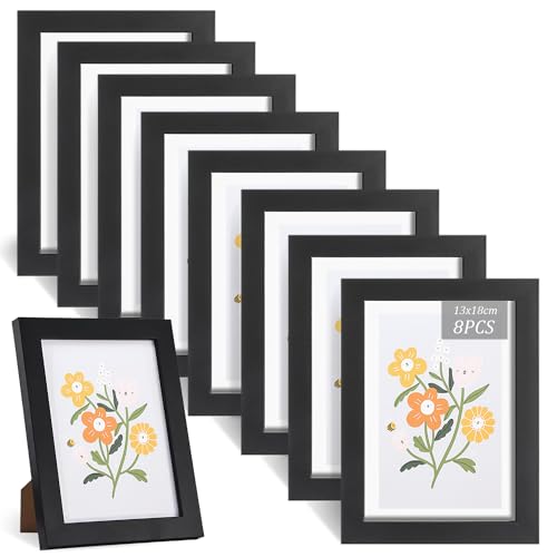 8 Stück Schwarz Bilderrahmen: 13x18cm Bilderrahmen Holz, Fotorahmen A4, Echtholz Bilderrahmen Set zum aufhängen und aufstellen, Holzbilderrahmen für Zuhause Büro Schule Collage Portraits & Urkunden 8 Stück Schwarz Bilderrahmen: 13x18cm Bilderrahmen Holz, Fotorahmen A4, Echtholz Bilderrahmen Set zum aufhängen und aufstellen, Holzbilderrahmen für Zuhause Büro Schule Collage Portraits & Urkunden von GAOUTO