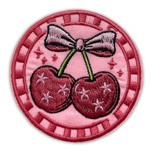 Kirschschleifen-Bänder, Kokette-Aufnäher, 7,6 cm, Mädchen, feministisch, ästhetisch, rosa Schleife, niedlich, zum Aufbügeln oder Aufnähen, Stickerei-Applikation für Trucker, Hut, Kleidung, Rucksack Kirschschleifen-Bänder, Kokette-Aufnäher, 7,6 cm, Mädchen, feministisch, ästhetisch, rosa Schleife, niedlich, zum Aufbügeln oder Aufnähen, Stickerei-Applikation für Trucker, Hut, Kleidung, Rucksack von GELATUDU